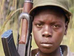 Artêşa Malî Eskerên Zarok Dişîne Herbê