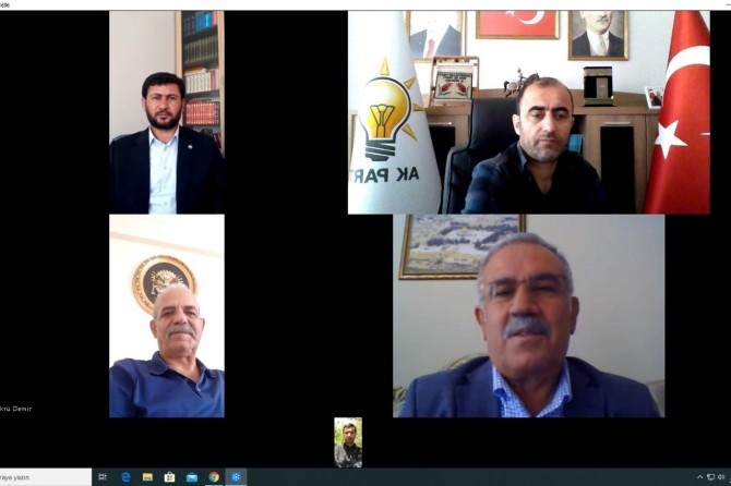 HÜDA PAR Muş İl Başkanı Çağlayan il protokolüyle video konferans aracılığıyla bayramlaştı