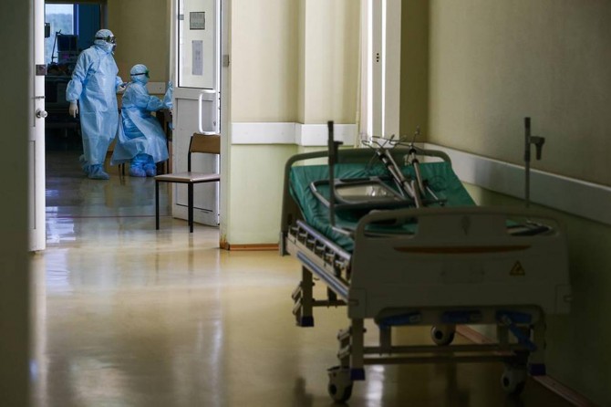 Russia’s death toll from coronavirus rises to 4,142