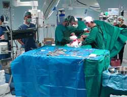 Batman'da bay-pass ameliyatı yapılıyor