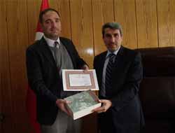 Bingöl Milli Eğitimi'nden yılın öğretmenine teşekkür belgesi