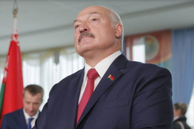 Belarus Devlet Başkanı hükümeti feshetti