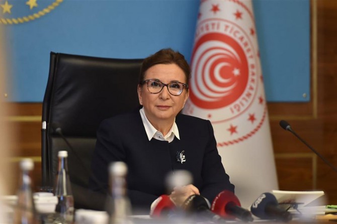 Bakan Pekcan, Habur ve Gürbulak Kapılarının açıldığını duyurdu