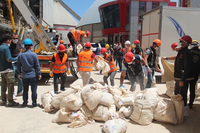 Van’da ele geçirilen 5 ton uyuşturucu imha edildi