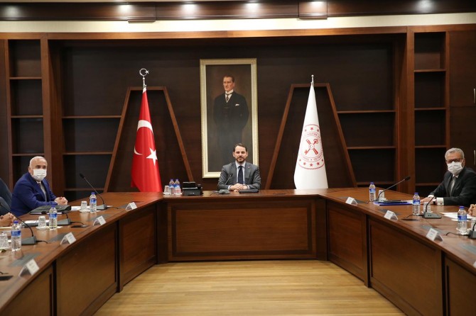 Bakan Albayrak: "Çiftçiye destek 400 milyonu aştı"