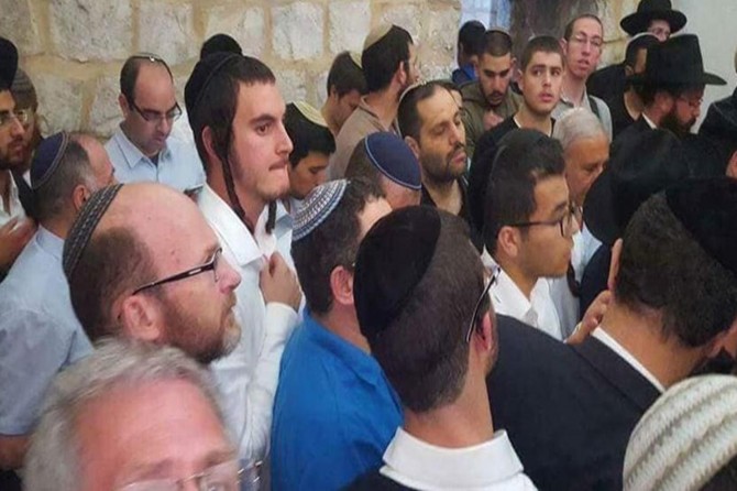 İşgalci Yahudi yerleşimciler Yusuf Türbesine saldırdı