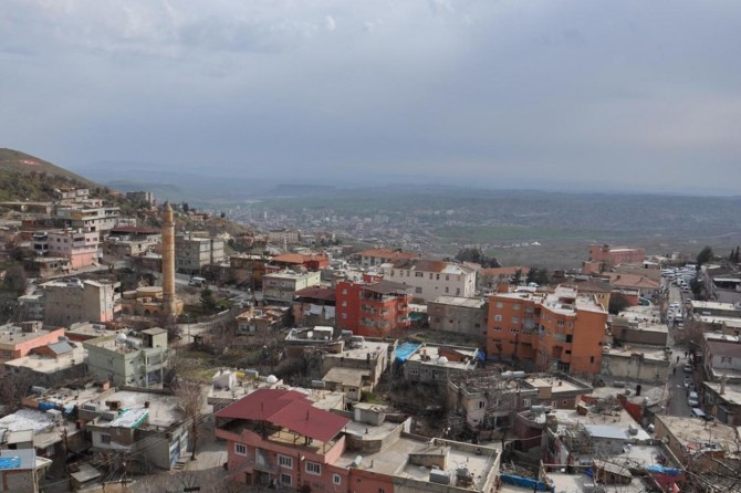 Kozluk'ta 5 bina karantinaya alındı