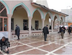 Halk Caminin Açılmasını İstiyor