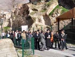 Ilısu Projesi Bilim Komitesi Hasankeyf'te incelemelerde bulundu