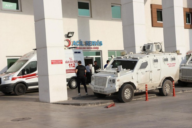Mardin Nusaybin’de taşlı, sopalı ve bıçaklı kavga: 10 yaralı