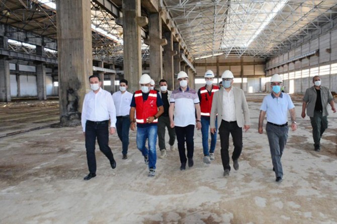 Malatya Valisi Baruş, Afet Barınma Sistemleri İşletmesini İnceledi