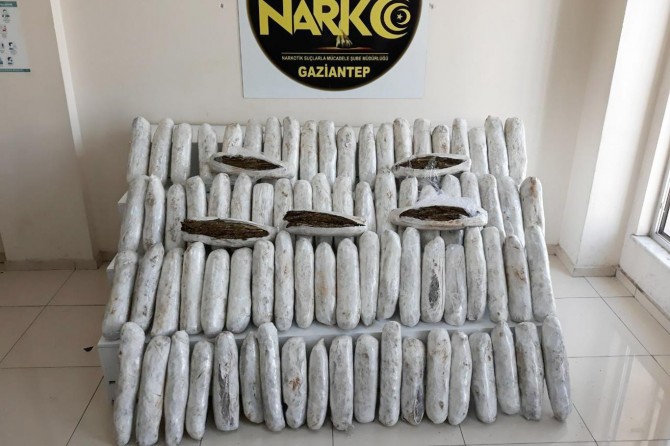 Gaziantep'te 84 kilo esrar ele geçirildi