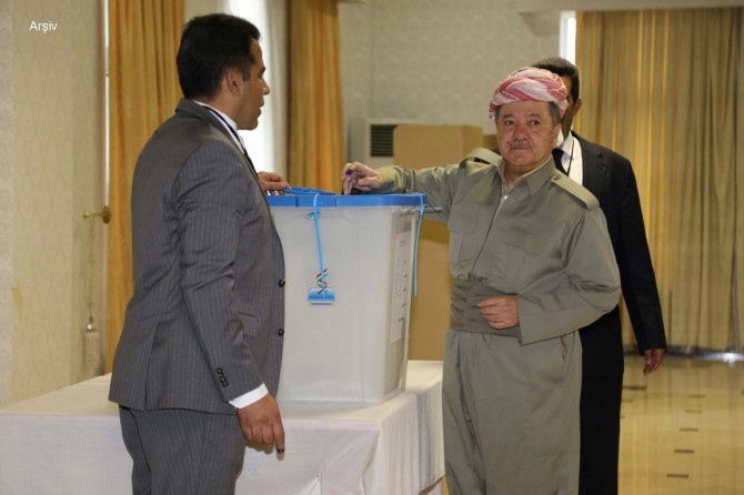 Mesûd Barzanî: "Biryara referandumê cihê şanaziyê ye û em jê poşman nebûne"