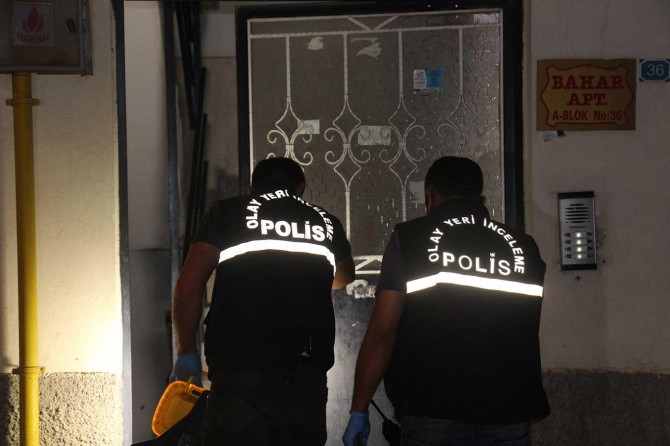 Elazığ'da dün kocası tarafından bıçaklanan kadın hayatını kaybetti