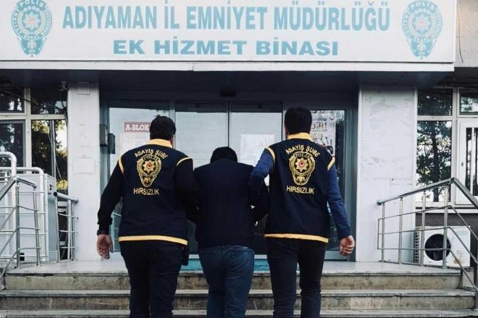 Adıyaman'da çeşitli suçlardan aranan firari şahıs yakalandı