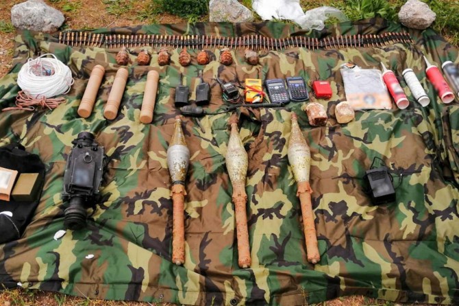 Van'da PKK'lilere yönelik operasyonda mühimmat ele geçirildi
