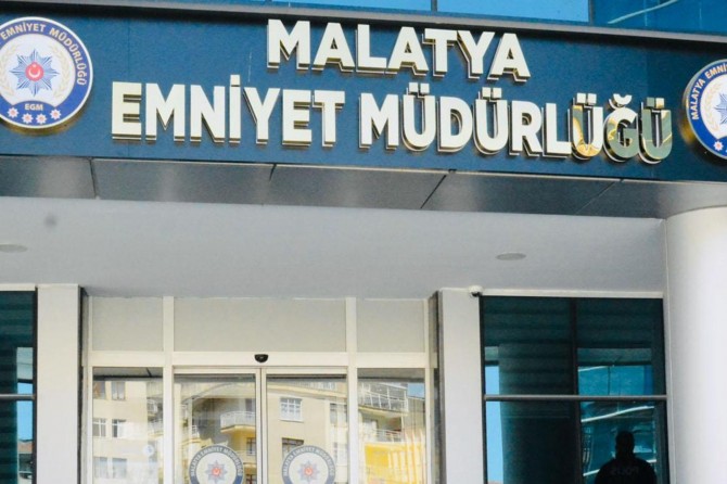 Malatya'da horoz dövüştüren 38 kişiye para cezası verildi