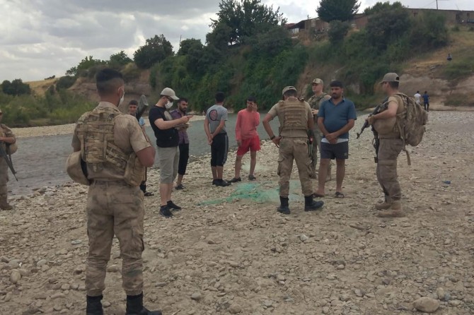 Batman’da kaçak avlanan 2 kişiye para cezası kesildi