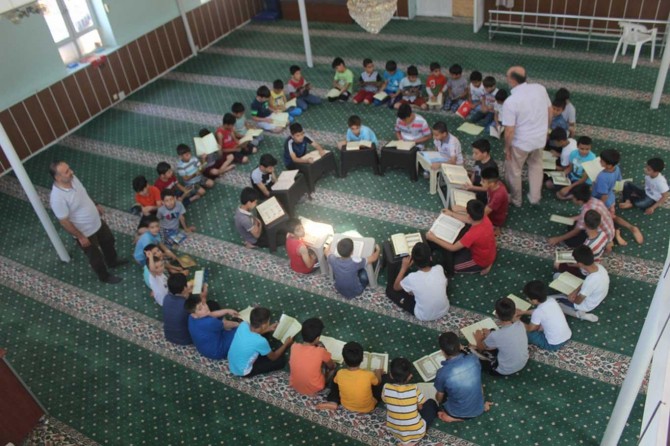 Yaz Kur'an kurslarına başvurular başladı