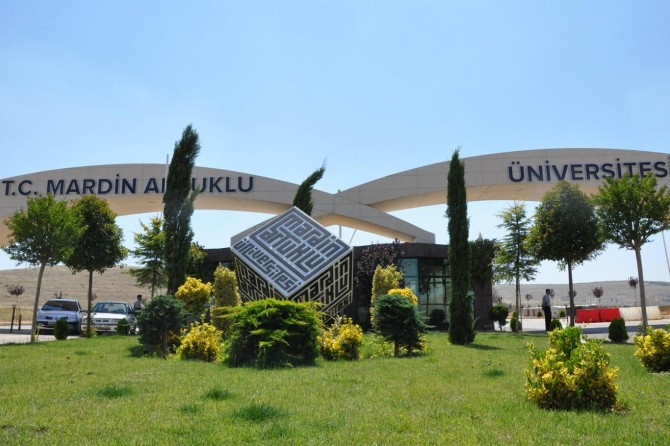 Mardin Artuklu Üniversitesinden Uzaktan Yaz Okulu uygulaması