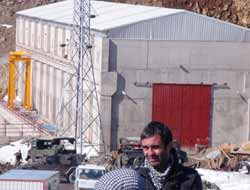 Bingöl Karlıova'ya bağlı Derinçay köylüleri baraj eyleminde video