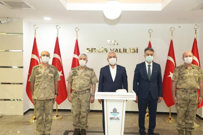 İçişleri Bakan Yardımcısı Ersoy ve Jandarma Genel Komutanı Çetin Bitlis’te