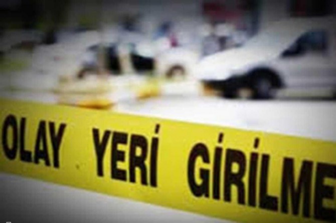 Otomobilinden inen şahıs silahlı saldırıya uğradı