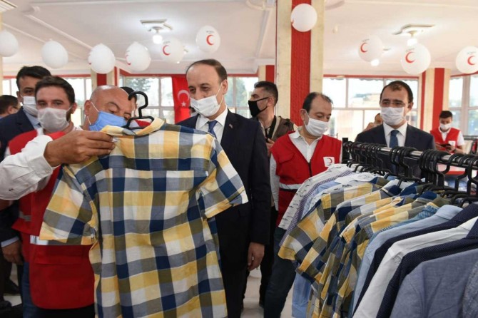 Kızılay, Resulayn'da Sevgi Mağazası açtı