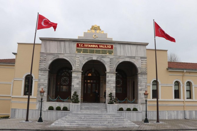 İstanbul Valiliği, olumsuz hava şartları sonrasında yaşanan bilançoyu açıkladı