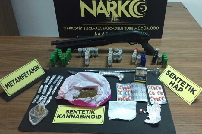 Malatya'da uyuşturucu satıcılarına operasyon: 12 gözaltı