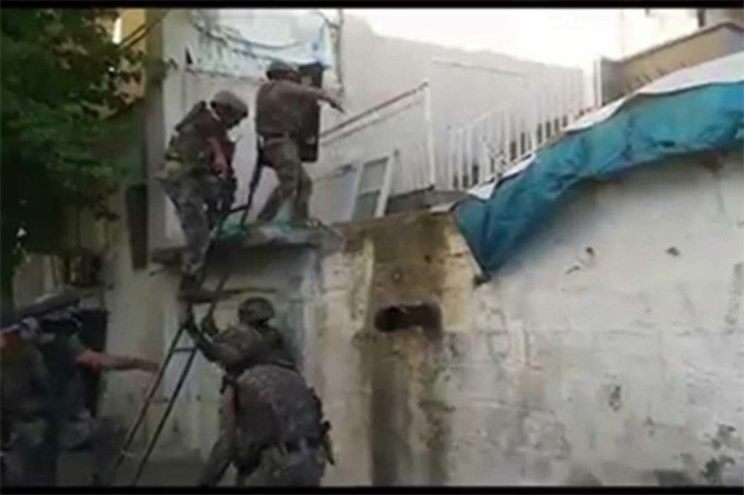 Adıyaman'da uyuşturucu tacirlerine yönelik operasyon yapıldı