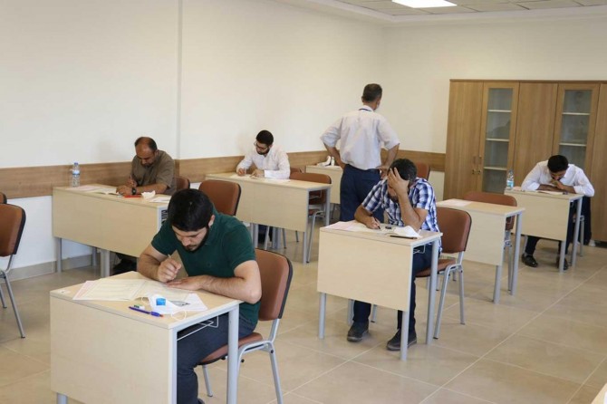 Gaziantep’te “İhtisas Kursu Kursiyer Seçim Yazılı Sınavı” yapıldı