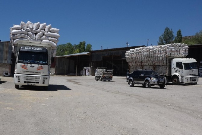 Fiyattan memnun olan Van Samancılar Sitesi esnafı sorunlarının çözülmesini istiyor