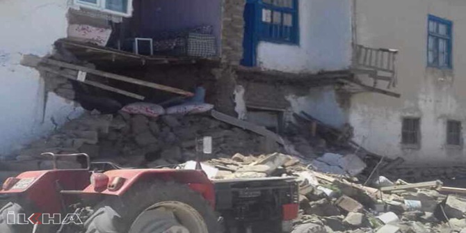 Van'da 5,4 büyüklüğünde deprem