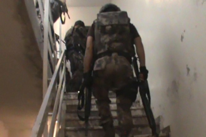 Kesê DHKP-Cyî yê ku dihat lêgerîn li Stenbolê hat girtin