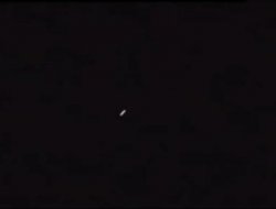 Dev asteroit Dünya'yı sıyırarak geçti VİDEO