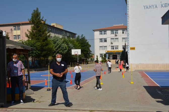 ​Batman’da YKS sınavı heyecanla başladı