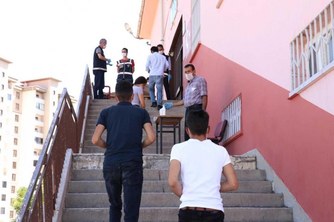 Malatya'da YKS'ye giren öğrenciler: Bu seneki sınav kötü bir sürece denk geldi