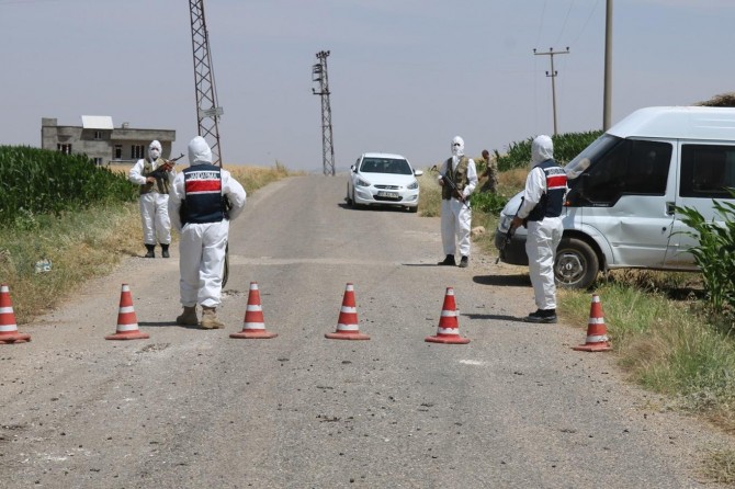 Gercüş'ün Kayapınar beldesinde 2 hane karantinaya alındı