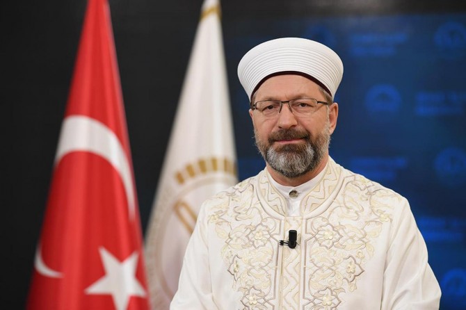Yaz Kur’an Kursları’nın ilk dersi, Diyanet İşleri Başkanı Erbaş’tan