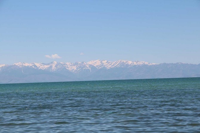 Kayıp tekne iddiası ile ilgili Van Valiliği açıklama yaptı