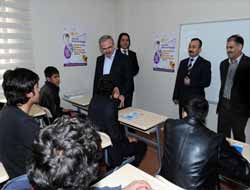 SESDER, SODES projesi kapsamında Van'da Liseli Test Merkezleri açıldı