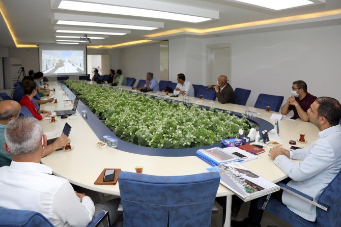 İpekyolu Kaymakamı Aslan, projeleri anlattı