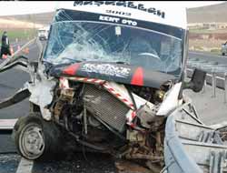 Şanlıurfa-Viranşehir karayolunda trafik Kazası: 5 Yaralı