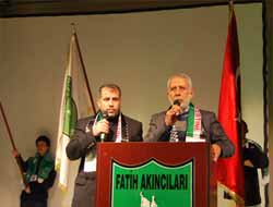 Bu ümmet şehitler sayesinde yeniden diriliyor