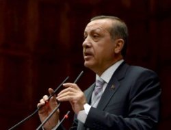 AKP, yeni anayasa çalışmalarında nasıl bir yol izleyecek?