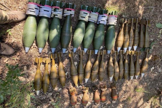 Pençe-Kaplan Operasyonu’nda yeni silah ve mühimmatlar ele geçirildi