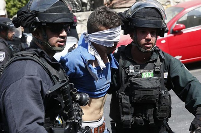 Several Palestinians kidnaped by zionist occupation forces in W. Bank and J’lem