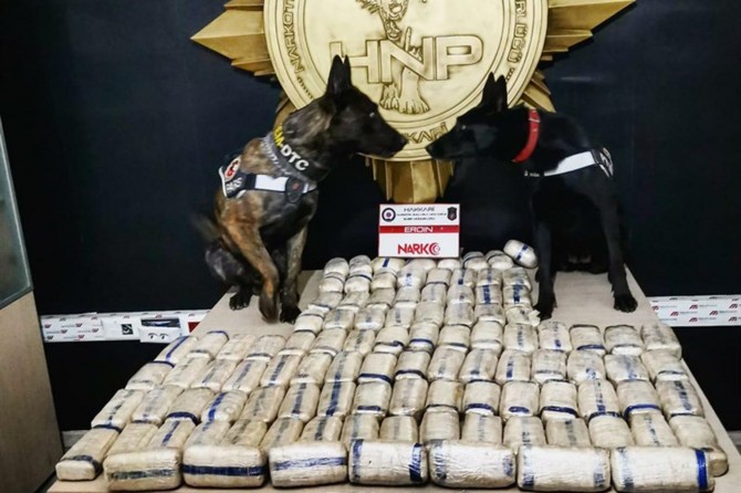 Li Colemêrgê 52 kîlo û 400 gram maddeya tiryakê hat bidestxistin