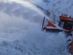 Bingöl'de 145 köy yolu kapandı video